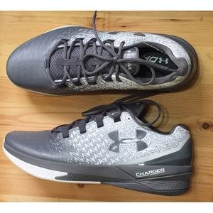 Men’s UNDER ARMOUR shoes